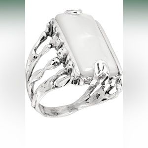 Silpada ring Mother of Pearl